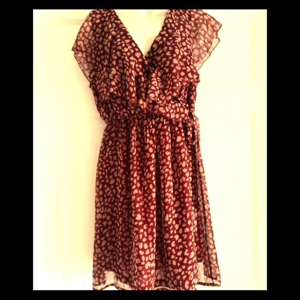 ❤️❤️❤️Charming Charlie cute little dress